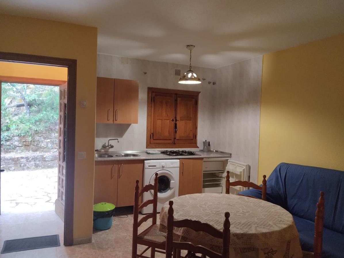 Apartamentos Condado de Miranda Miranda del Castañar Exterior foto
